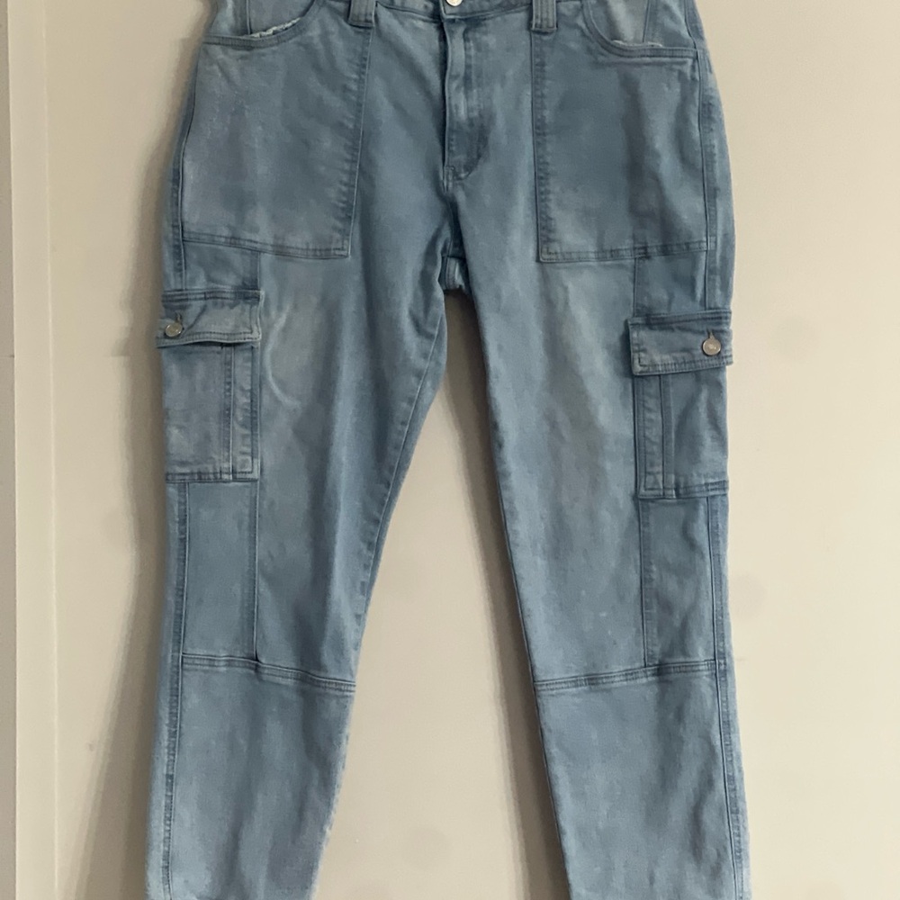 KanCan Women Light Wash Cargo Jeans Frayed Hem Utility Denim KC7843L Size 13/30